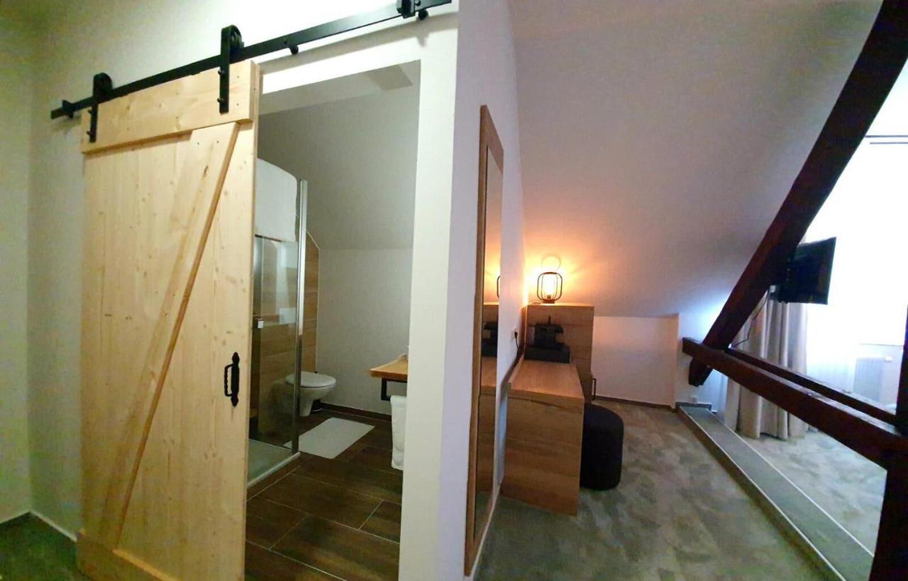 Hotel Le Filou 希勒 外观 照片